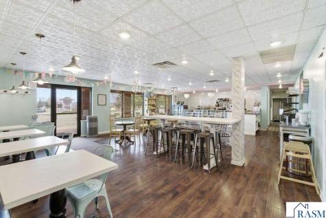 320 Sunrise Drive St. Peter MN 56082