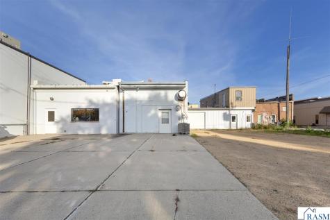 11 & 13 S Main Street Winnebago MN 56098