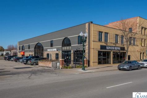 108 S Minnesota Avenue St. Peter MN 56082