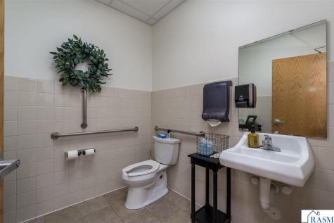 108 S Minnesota Avenue St. Peter MN 56082