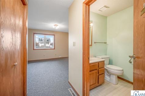311 S Nicollet Street Blue Earth MN 56013