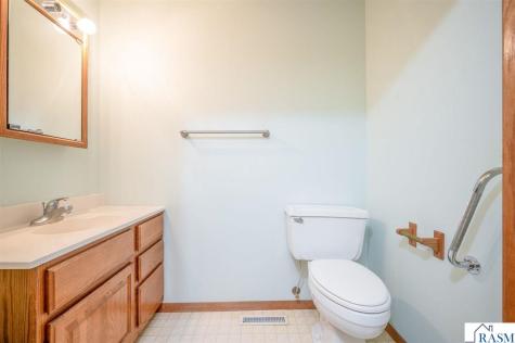 311 S Nicollet Street Blue Earth MN 56013