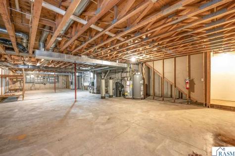 311 S Nicollet Street Blue Earth MN 56013