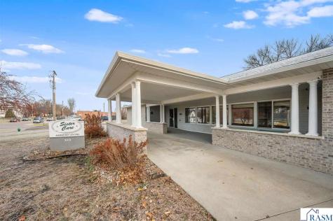 311 S Nicollet Street Blue Earth MN 56013