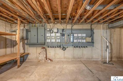 311 S Nicollet Street Blue Earth MN 56013