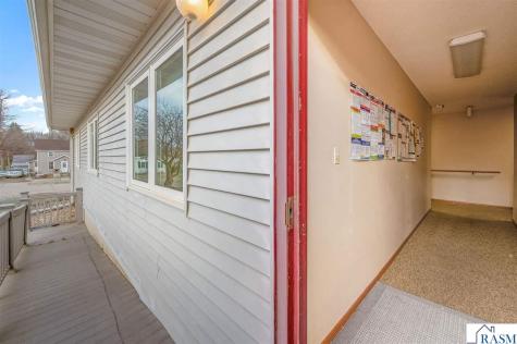 311 S Nicollet Street Blue Earth MN 56013