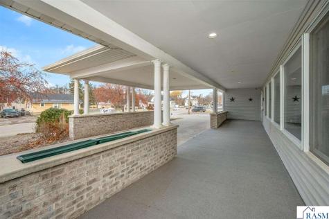 311 S Nicollet Street Blue Earth MN 56013