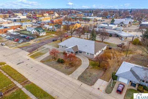 311 S Nicollet Street Blue Earth MN 56013