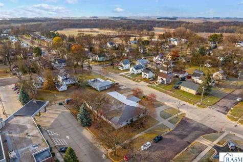 311 S Nicollet Street Blue Earth MN 56013
