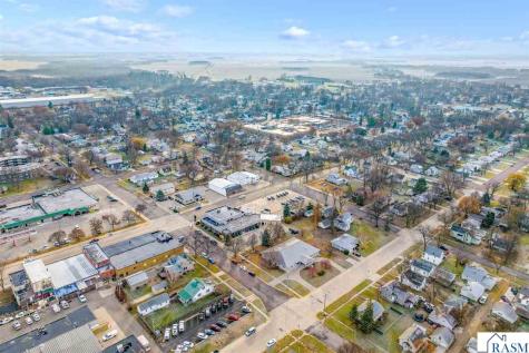 311 S Nicollet Street Blue Earth MN 56013