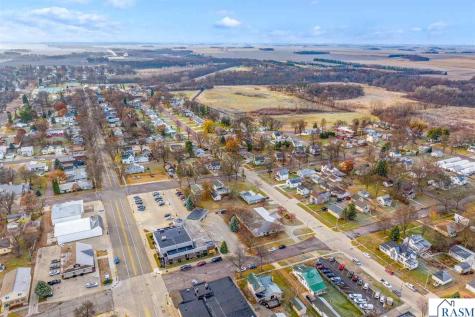 311 S Nicollet Street Blue Earth MN 56013