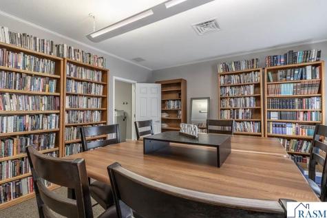 75 Teton Lane Mankato MN 56001