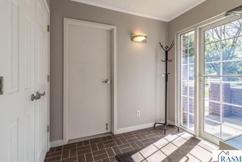 75 Teton Lane Mankato MN 56001