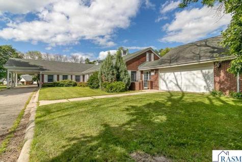 75 Teton Lane Mankato MN 56001