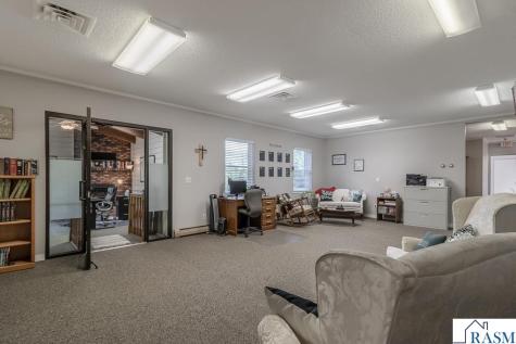 75 Teton Lane Mankato MN 56001