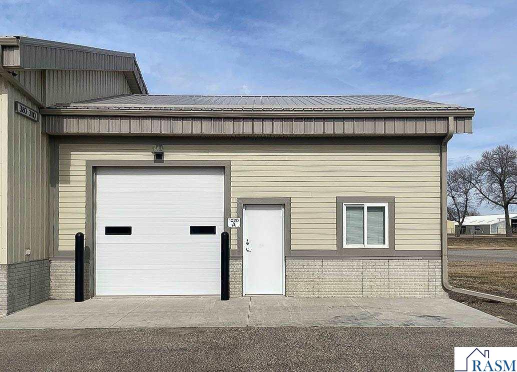 1020 S Victory Drive Mankato MN 56001