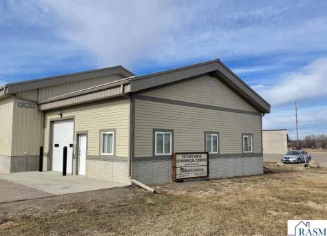 1020 S Victory Drive Mankato MN 56001