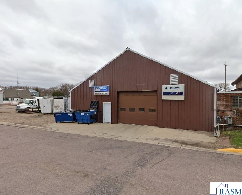 108 N Renville Street Winthrop MN 55396