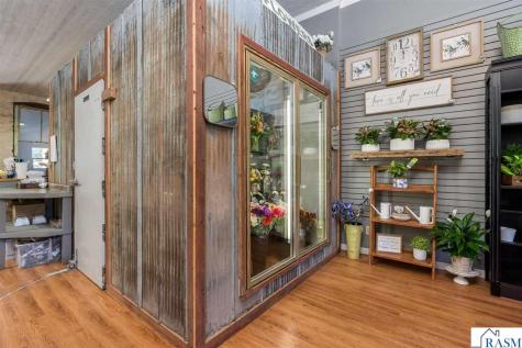 120 N River Street Delano MN 55328