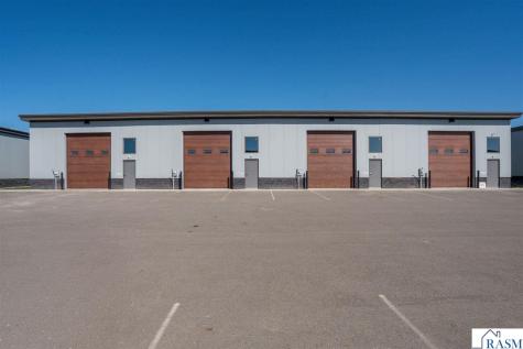 3021 D Evergreen Trail Mankato MN 56001