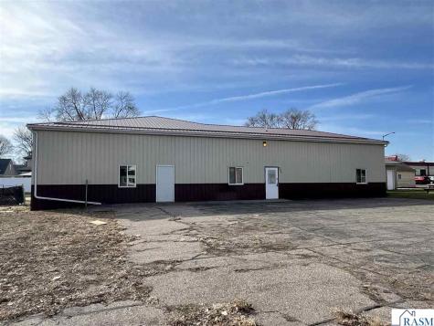 806 1st Avenue South St. James MN 56081