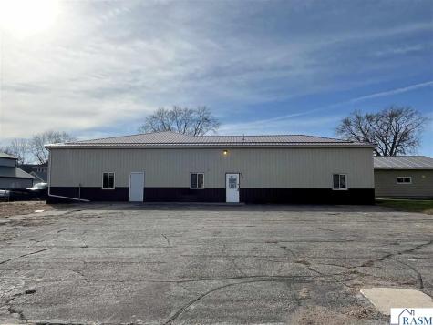 806 1st Avenue South St. James MN 56081