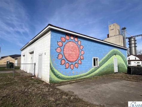 806 1st Avenue South St. James MN 56081