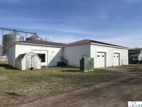 806 1st Avenue South St. James MN 56081