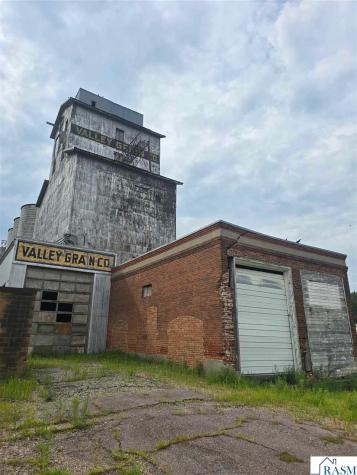 300 S Valley Street New Ulm MN 56073