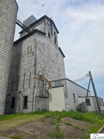 300 S Valley Street New Ulm MN 56073