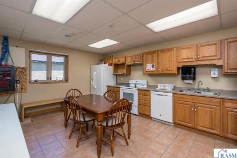 1618 3rd Avenue Mankato MN 56001