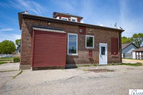 196 W Main Street Elysian MN 56028