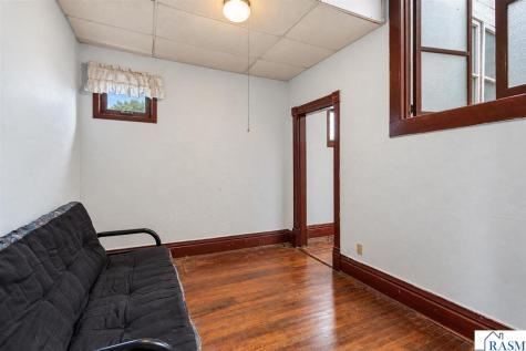123 N Minnesota Street New Ulm MN 56073-999