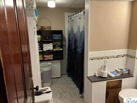 123 N Minnesota Street New Ulm MN 56073-999