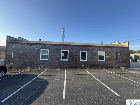 212 NW 2nd Street Waseca MN 56093