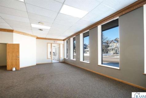 915 S Front Street Mankato MN 56001