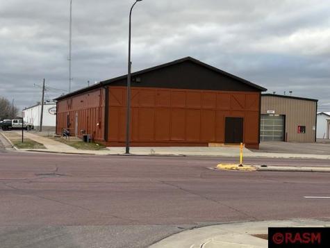 1401 S Broadway Street New Ulm MN 56073