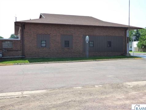 106 N Renville Street Winthrop MN 55396