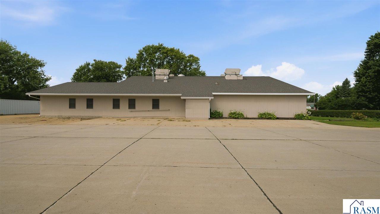 290 NE 1st Avenue Wells MN 56097