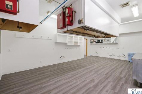 290 NE 1st Avenue Wells MN 56097
