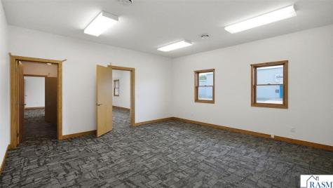 290 NE 1st Avenue Wells MN 56097