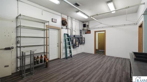 290 NE 1st Avenue Wells MN 56097