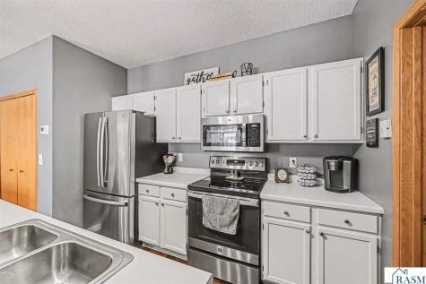17900 Cobblestone Way Eden Prairie MN 55347