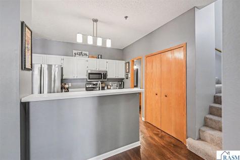 17900 Cobblestone Way Eden Prairie MN 55347
