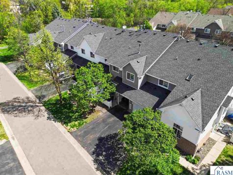 17900 Cobblestone Way Eden Prairie MN 55347