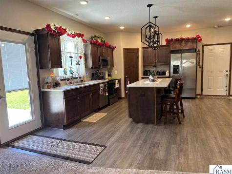 211 SW 3 Avenue Wells MN 56097-4302