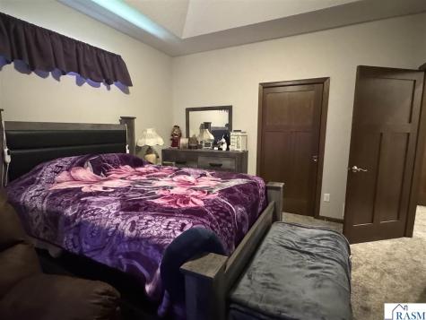 211 SW 3 Avenue Wells MN 56097-4302