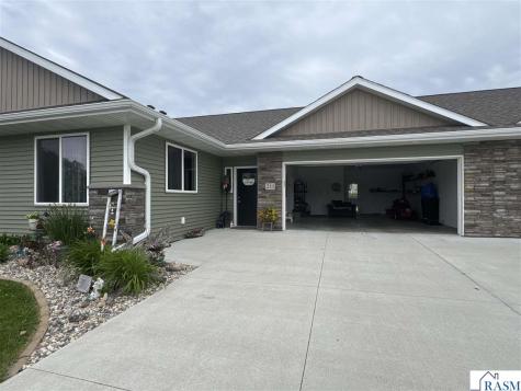211 SW 3 Avenue Wells MN 56097-4302