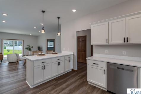 148 Hidden Oaks Circle Mankato MN 56001