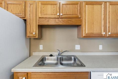 609 Dublin Court Mankato MN 56001